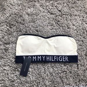 TOMMY HILFIGER BANDEAU BRA IN WHITE AND NAVY BLUE
